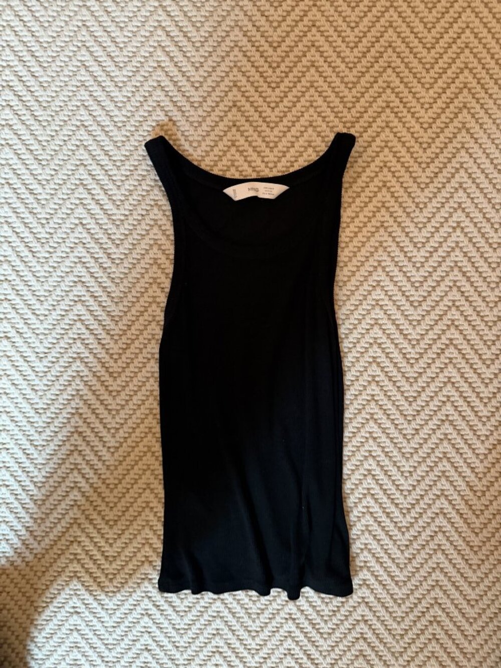 Mango MNG Black Ribbed Stretch Tank Top Size Small